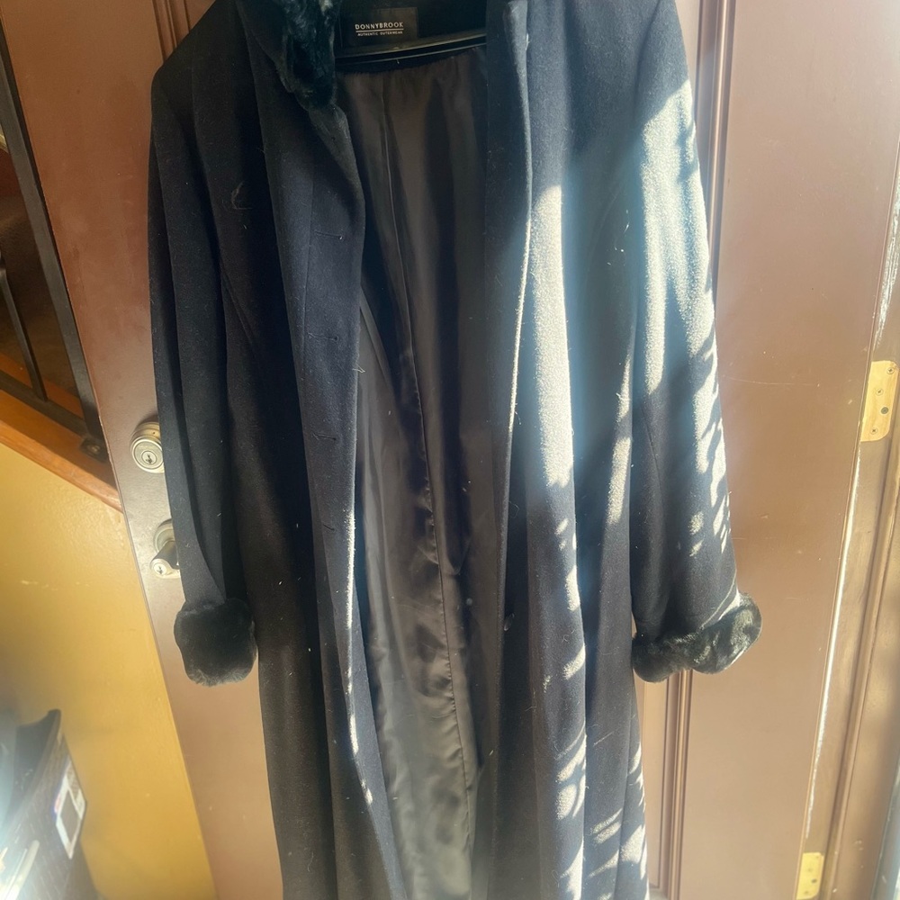 Full Length Dramatic Duster Coat Like New Conditi… - image 4